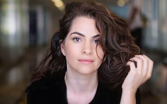 أنات شوارتز - صحفية