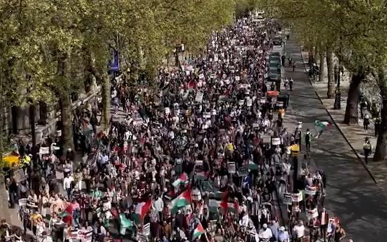 مظاهرة حاشدة داعمة لفلسطين في لندن