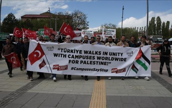مظاهرة داعمة لفلسطين في تركيا