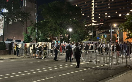 من مكان الحدث