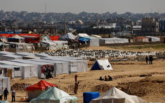 مخيمات النزوح في رفح