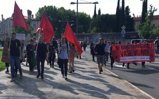 نُشطاء يُطالبون سلوفينيا بتفتيش سفينة متجهة لـ"إسرائيل"