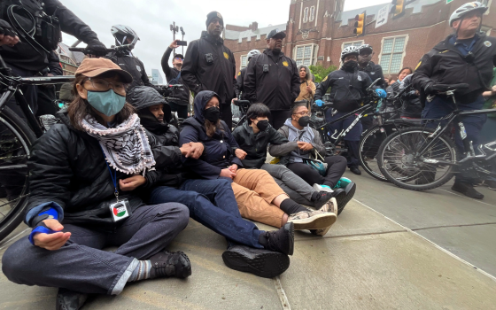 لاعتدائه على الطلبة.. جامعة أريزونا تفرض إجازة إجبارية على رئيس شرطة الحرم  