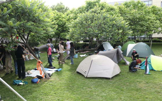 مخيم طلابي تضامني في رومانيا