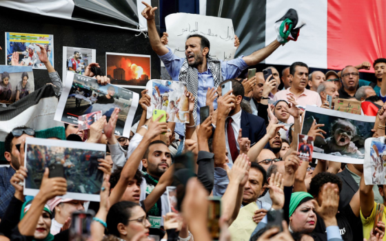 وقفة داعمو لفلسطين أمام نقابة الصحفيين المصريين  