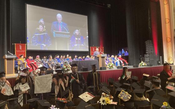 طلاب جامعة ميريلاند يقاطعون كلمة سيناتور مؤيد للاحتلال