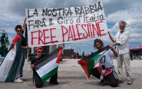 فعاليات في إيطاليا ضد مشاركة الاحتلال في سباق “جيرو ديتاليا”