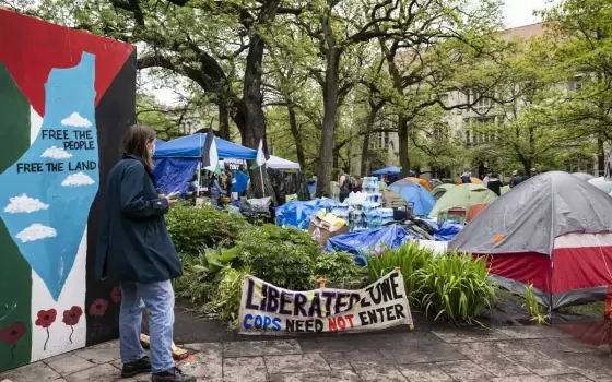 مخيم طلابي تضامني في جامعة شيكاغو