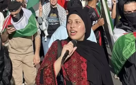 دانا أبو قمر