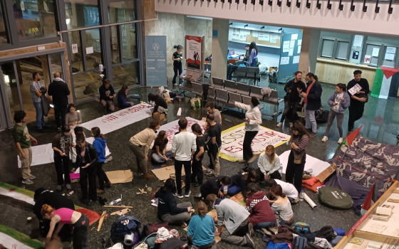 مخيم تضامني في جامعة فالنسيا