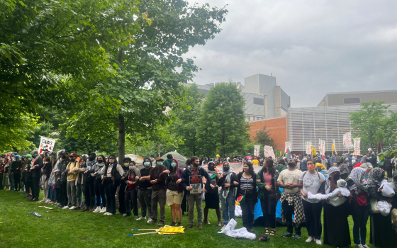 مخيم تضامني في جامعة دريكسيل