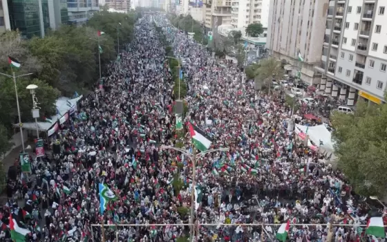 مظاهرة داعمة لفلسطين في كراتشي
