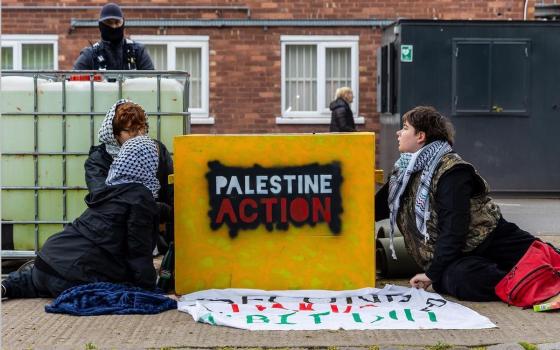 على مدار 3 أيام..  دعوات لدعم 4 نشطاء من حركة فلسطين خلال محاكمتهم