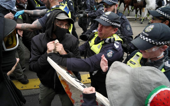 اشتباك بين أنصار فلسطين والشرطة في ملبورن