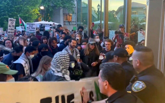 مخيم طلابي تضامني في كلية إيمرسون