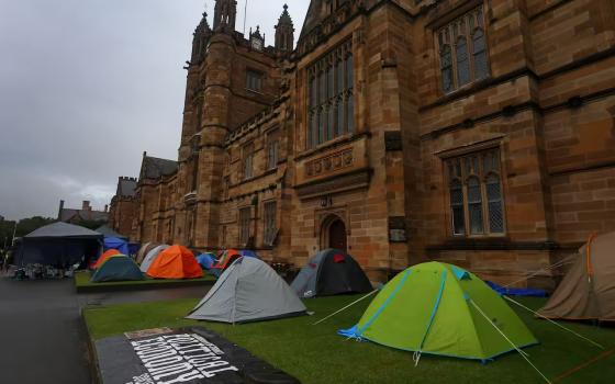 مخيم طلابي تضامني في جامعة سيدني