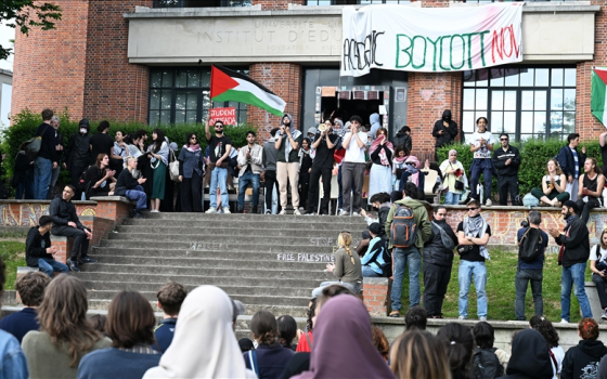 مخيم تضامني في جامعة بروكسل الحرة