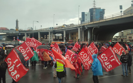 أنصار فلسطين يُحاصرون ميناء جنوة الإيطالي