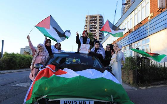 متظاهرون لأجل فلسطين