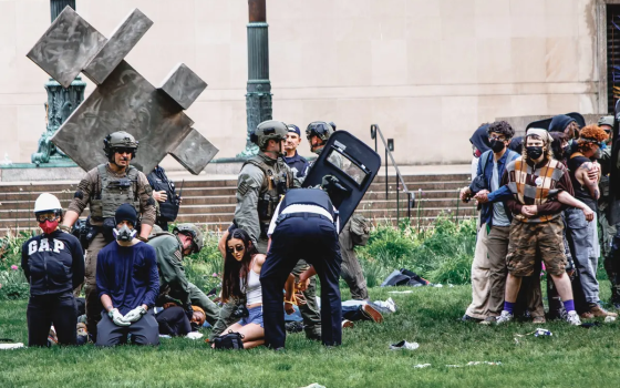 قمع الشرطة الأمريكية للطلاب