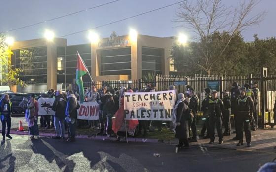 لتسليحه الاحتلال.. أنصار فلسطين يحتجون ضد مصنع "إلكترومولد" في أستراليا