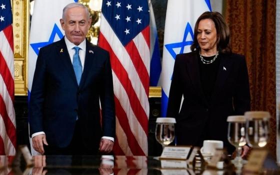 نتنياهو خلال لقائه كاملا هاريس