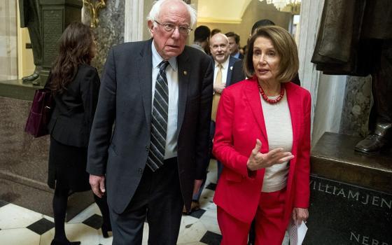 بيلوسي وساندرز