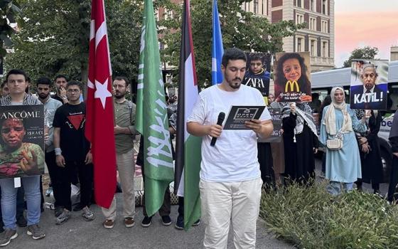 أتراك يحتجون على دعم ألمانيا المتواصل لكيان الاحتلال