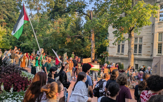 احتجاج طلابي داعم لفلسطين في جامعة إنديانا