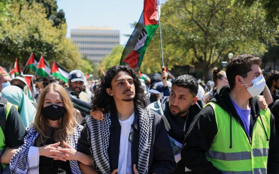 وقفة طلابية داعمة لفلسطين