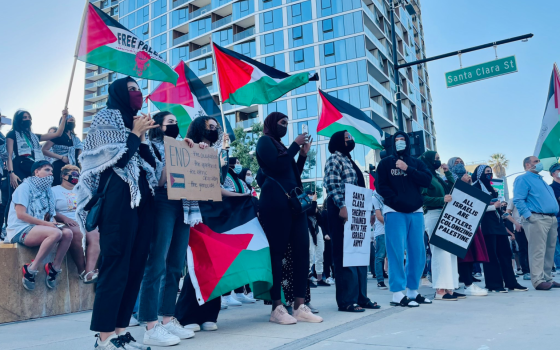 نقابيون في جامعة واشنطن ينضمون إلى احتجاجات الطلاب