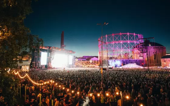 فنانون فنلنديون يقاطعون مهرجان "فلو" الشهير