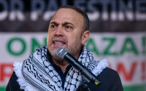 حسام زملط- السفير الفلسطيني لدى المملكة المتحدة