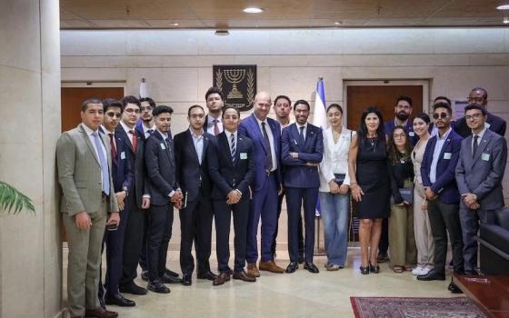 وفد مغربي خلال زيارته لدولة الاحتلال