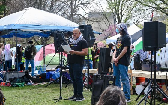 البروفيسور ستيفن ثراشر من جامعة نورث وسترن  