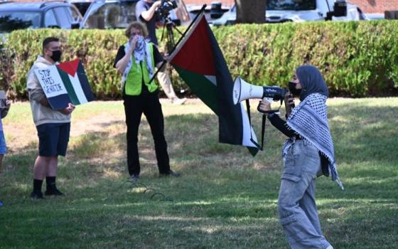 طلاب الجامعات الأمريكية يستجيبون لنداء “العدالة لفلسطين”