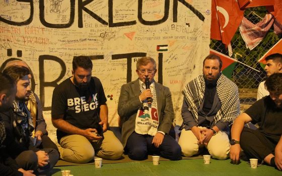 الاعتصام مستمر في ميناء حيدر باشا بإسطنبول من أجل سفن الحرية