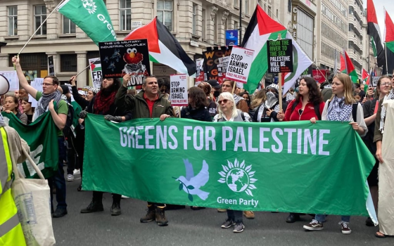تواجد حزب الخضر البريطاني في مسيرة داعمة لفلسطين  