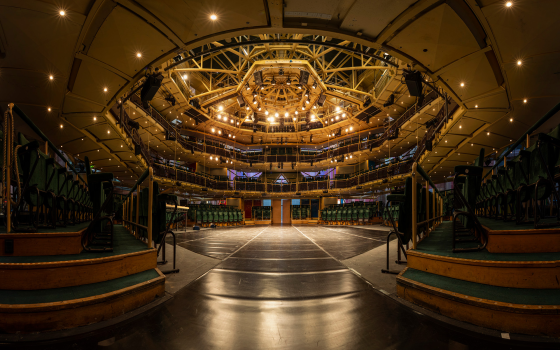 مسرح “رويال إكستشينج” في مانشستر