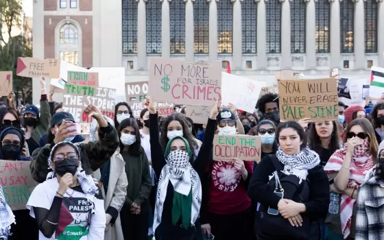 احتجاج طلابي داعم لفلسطين