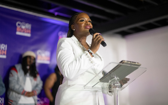 كوري بوش- عضوة في الكونجرس الأمريكي