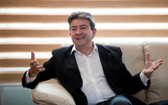 زعيم حزب "فرنسا المتمردة"، جان لوك ميلانشون