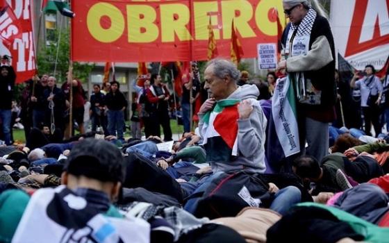 وقفة احتجاجية داعمة لفلسطين