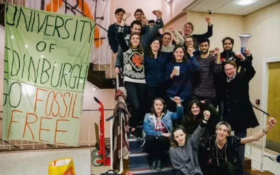 طلاب جامعة إدنبرة