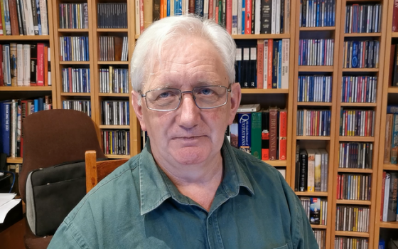 كريغ ميراي- صحفي ومؤرخ بريطاني