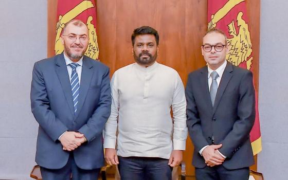 الرئيس السريلانكي يؤكد دعم بلاده للحقوق الفلسطينية العادلة