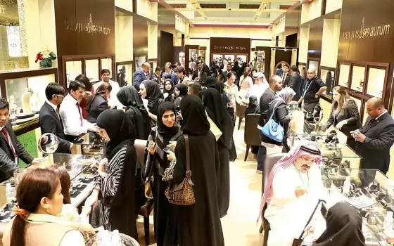 معرض المجوهرات العربية