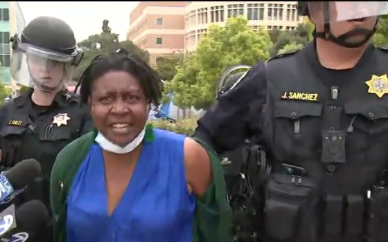 الدكتورة تيفاني ويلاوبي هيرارد