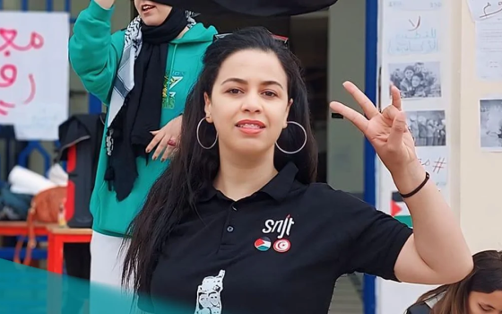 الصحفية التونسية جيهان النصري