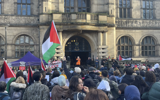 وقفة احتجاجية عند مجلس شيفيلد